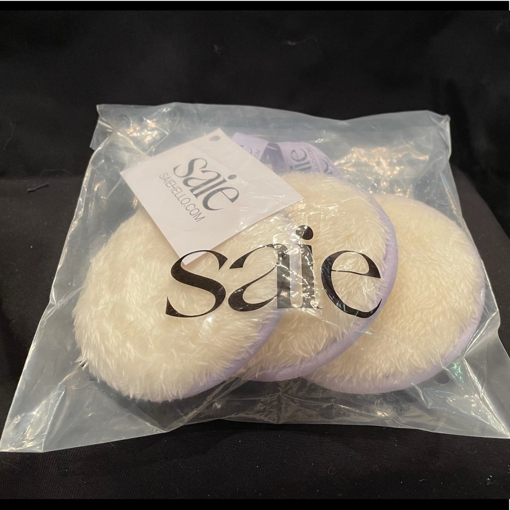 Saie Reusable Makeup Remover Rounds